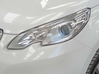 Peugeot 2008 e-HDI 115 Allure 84 kW (115 CV)