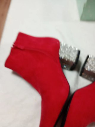 Botines Rojos Tacón Brillante