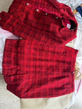 Conjunto Chaqueta y Falda Rojo