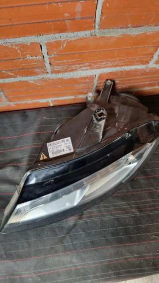 Faro Izquierdo Xenon Audi A3