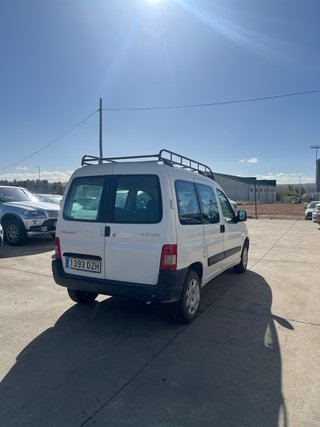 PEUGEOT PARTNER 1.9 - 2006 - 135.000km - IMPECABLE