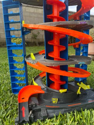 Parking/ Garaje Hot Wheels