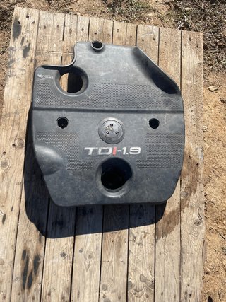 Tapa Motor VW Golf 4 1.9 TDI
