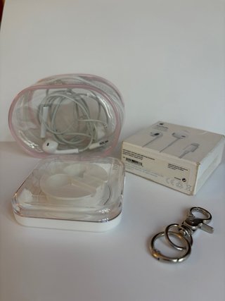 Apple EarPods Lightning originales + 2 estuches