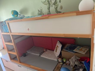 Litera infantil KURA