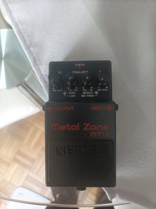 Boss MT-2 Metal Zone Pedal