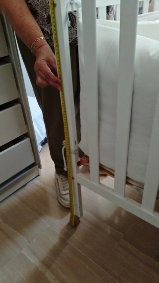 Cuna Blanca con Colchón y Protector