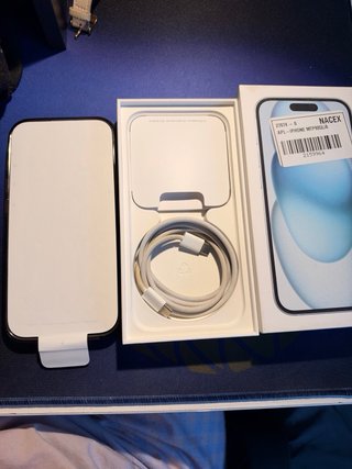 iPhone 15 256GB Azul