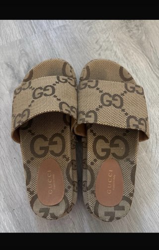 Chanclas Gucci Beige y Marrón