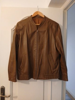 Cazadora de piel para hombre