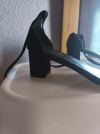 Sandalias tacón medio negras talla 40