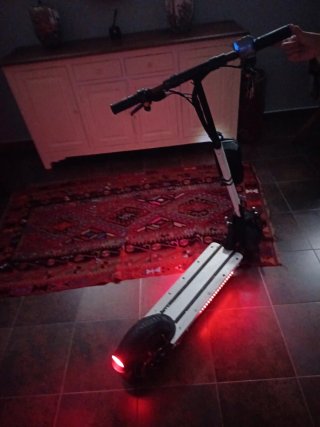 Patinete Eléctrico con Doble Motor