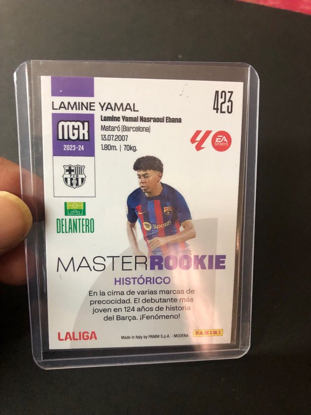 Álbum Megacracks 2023-2024 Completo LAMINE YAMAL