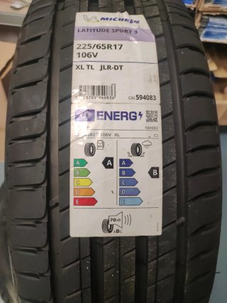 Pareja de Neumático Michelin 225/65 R17 Latitude S
