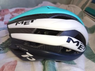 Casco de Ciclismo Met Trenta