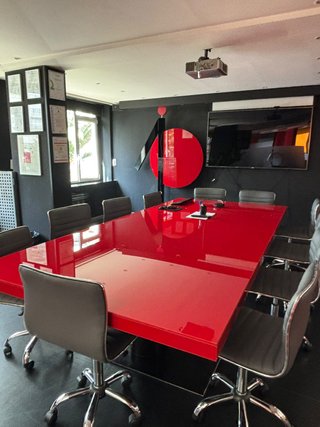 Set di mobili da ufficio nero/rosso