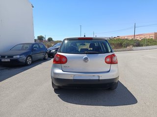 Volkswagen Golf Plata