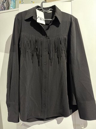 Chaqueta Zara Negra con Flecos