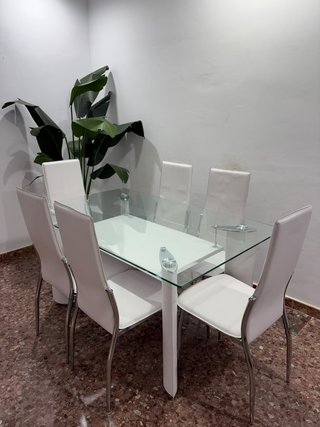 Comedor elegante 6 sillas  blanco
