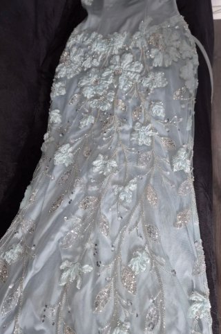 Vestido largo de fiesta con pedrería