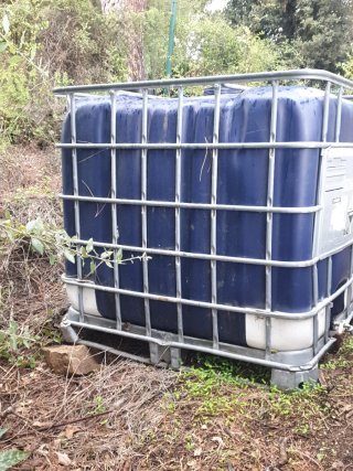 Bidón IBC 1000L con jaula metálica