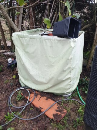 Bidón IBC 1000L con jaula metálica