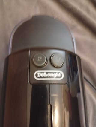 Macchina da caffè Nespresso DeLonghi Inissia Nero