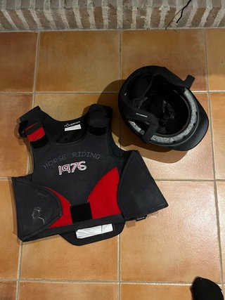 Chaleco y Casco Equitación Ougenza Niña