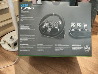Volante Logitech G920 versión Xbox