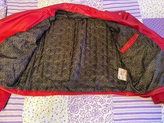 Chaqueta de Piel Roja