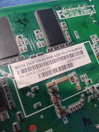 Tarjeta Gráfica ATI AGP 256MB