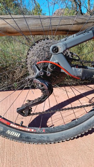 Bicicleta Montaña MTB FOCUS  29 doble suspensión