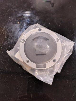 Tapa Depósito HONDA 17620-MJE-D04