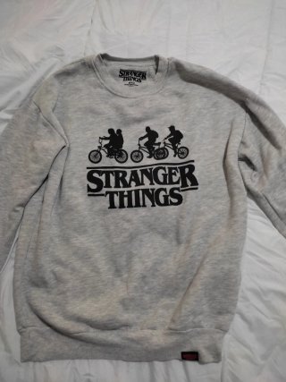 Sudadera Stranger Things