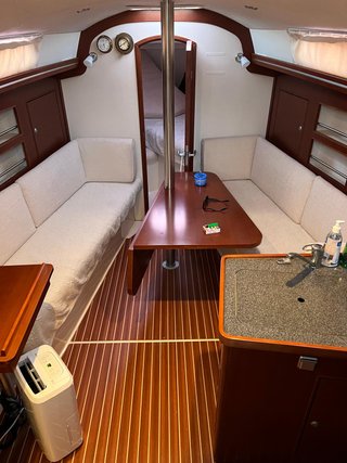 Hanse 315 Velero
