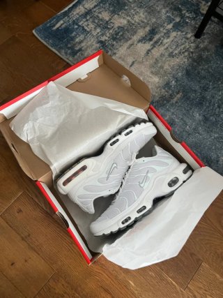 Nike Air Max Plus Talla 41 Blancas