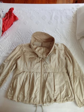 Chaqueta impermeable mujer Donjaz beige