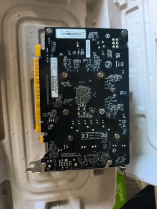 Tarjeta Gráfica PNY GeForce GTX 1650 4GB