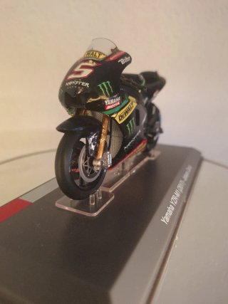Moto a escala 1:18 Johann Zarco Yamaha YZR-M1