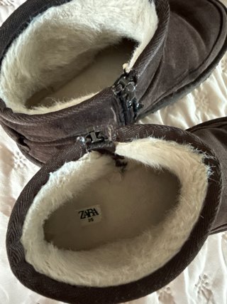 Botines marrones con cremallera