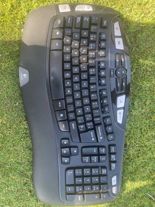 Teclado Inalámbrico Logitech Wave K350