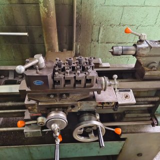 Torno Jashone M-180-E