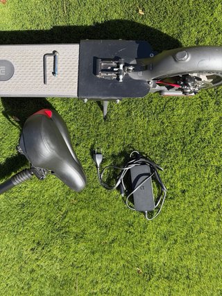 Patinete Eléctrico Xiaomi con Asiento