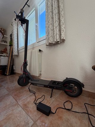 Patinete Eléctrico Xiaomi con Asiento
