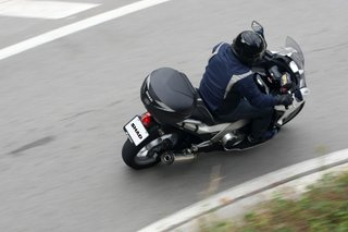 Maleta de 39 litros para scooter o moto  84AC