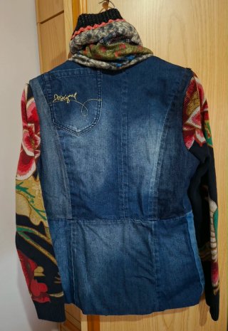 Chaqueta Desigual Patchwork Talla M.