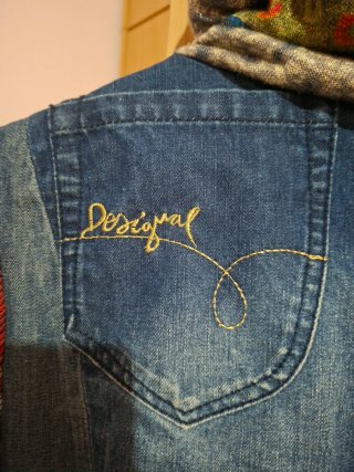 Chaqueta Desigual Patchwork Talla M.