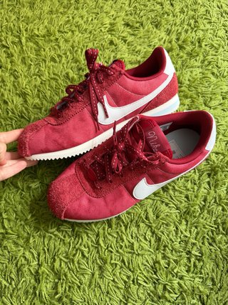 Zapatillas Nike Cortez Rojas y Blancas