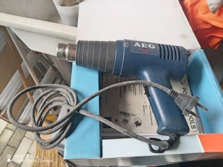 Pistola termica AEG