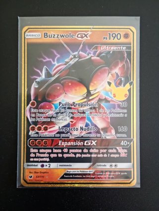 Carta Pokémon Buzzwole GX 57/111